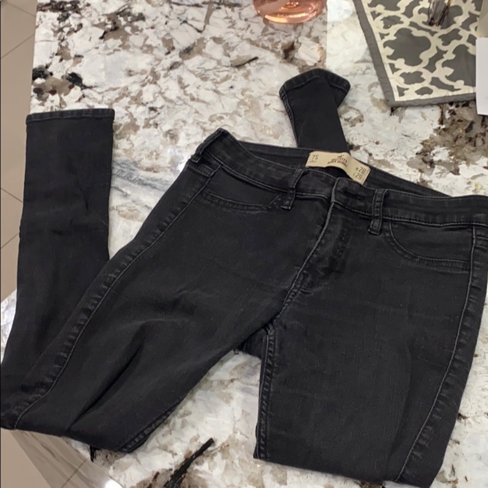 Super skinny black hollister skinny jeans